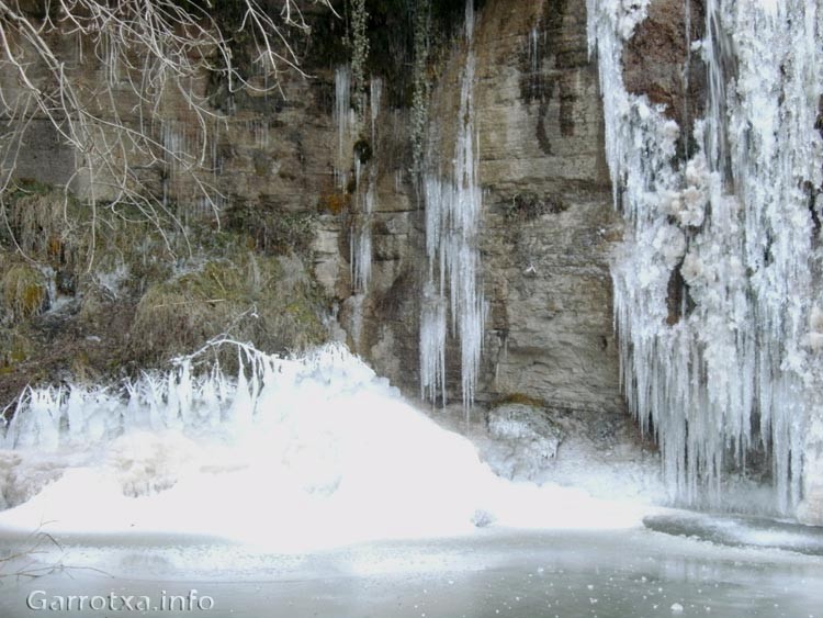 005 Acumulacions de glas